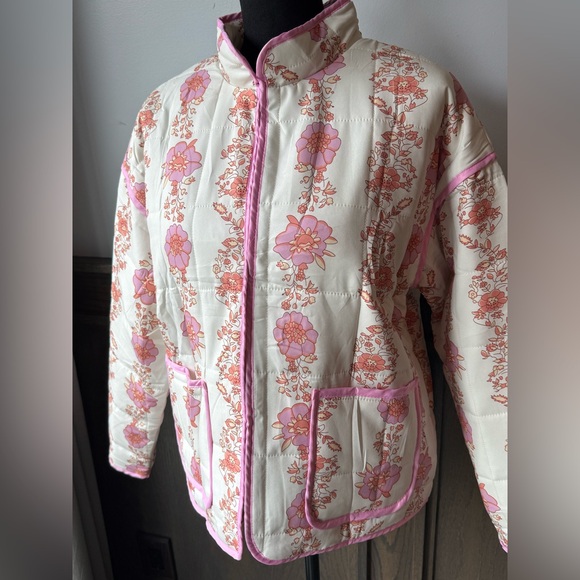 Cottagecore Floral Pink cream orange Women's padded quilted Jacket  NWOT Medium - Picture 2 of 6